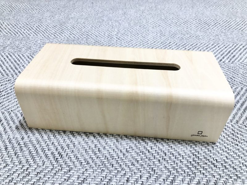 曲木が美しいHacoa(ハコア)の木製ティッシュボックス